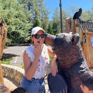 Meet your Posher, Dajhana